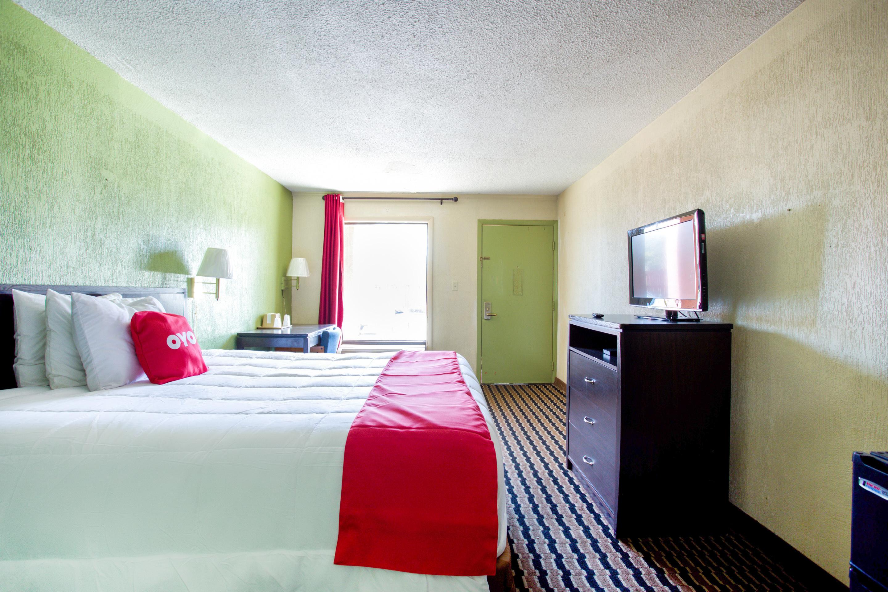Oyo Hotel Pensacola I-10 & Hwy 29 Ferry Pass Dış mekan fotoğraf